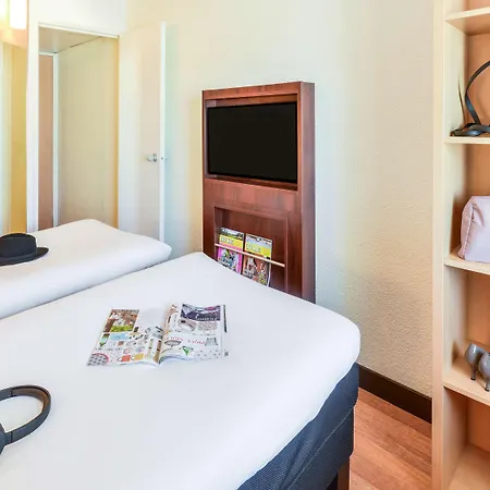Ibis Ferrand Montferrand Hotel