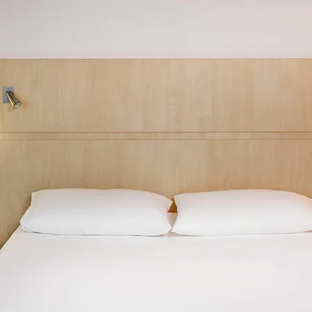 Ibis Ferrand Montferrand 3* クレルモン・フェラン