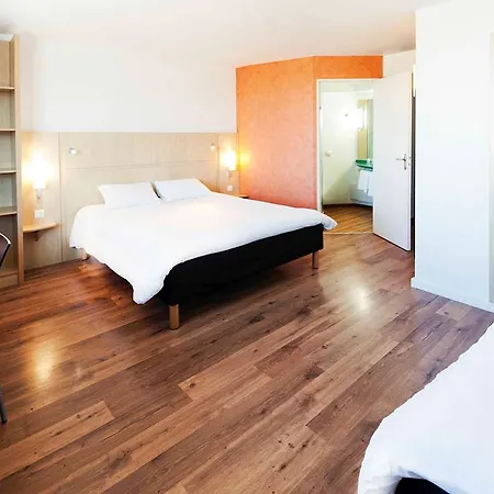Ibis Ferrand Montferrand 3* クレルモン・フェラン