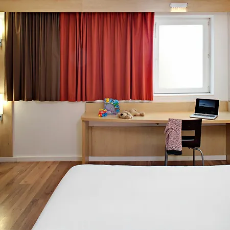 Hotel Ibis Ferrand Montferrand